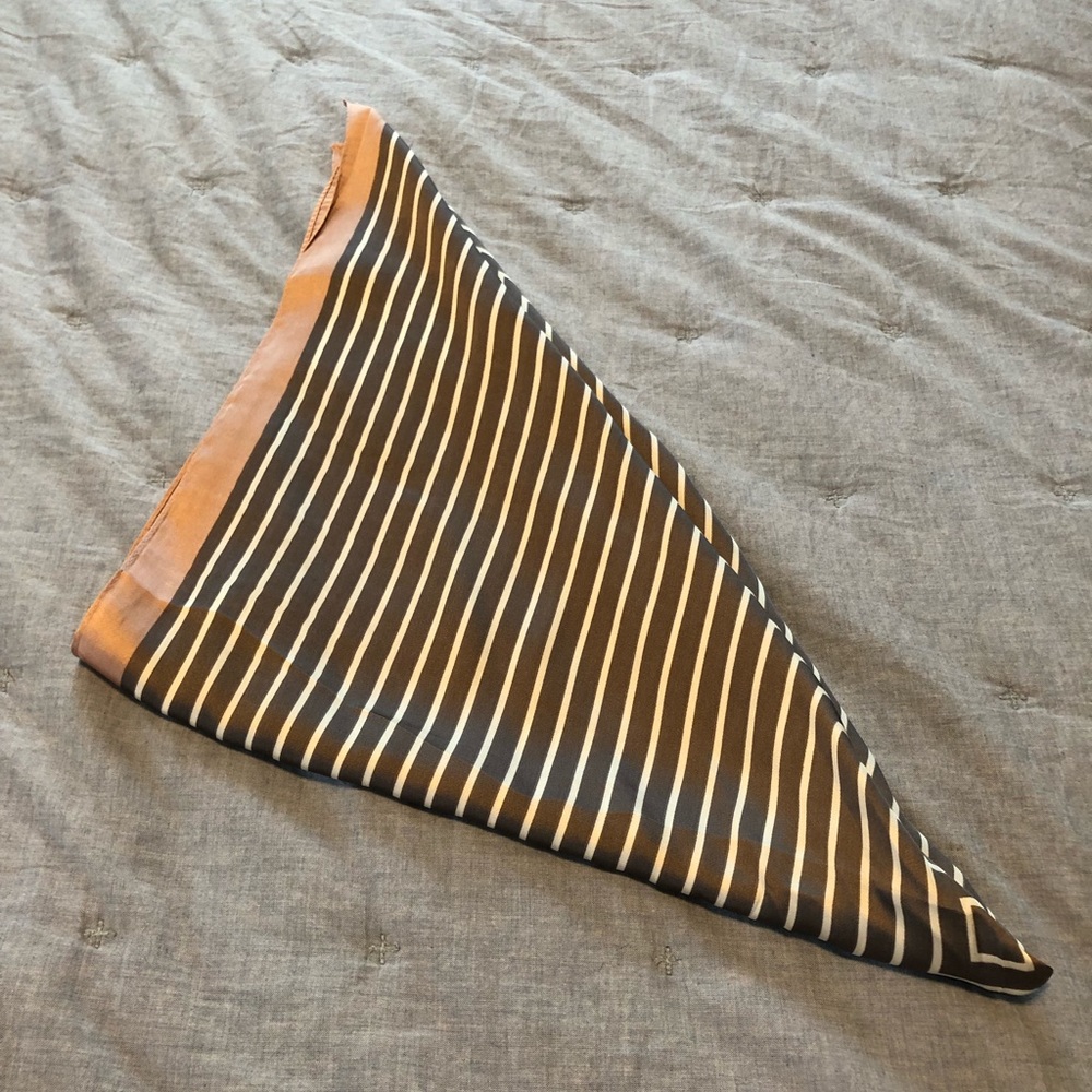 Scarf - Picture 2 of 3